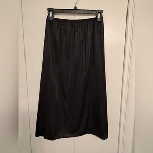 2 For $10 Vanity Fair Slip Undergarment - 28" M40